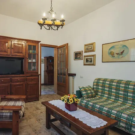 Barbara By Interhome * Corsanico-Bargecchia