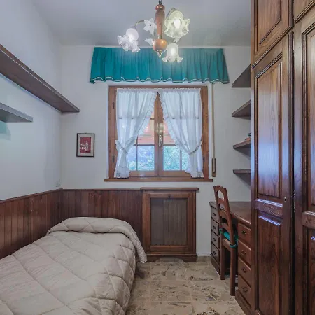 Barbara By Interhome Corsanico-Bargecchia